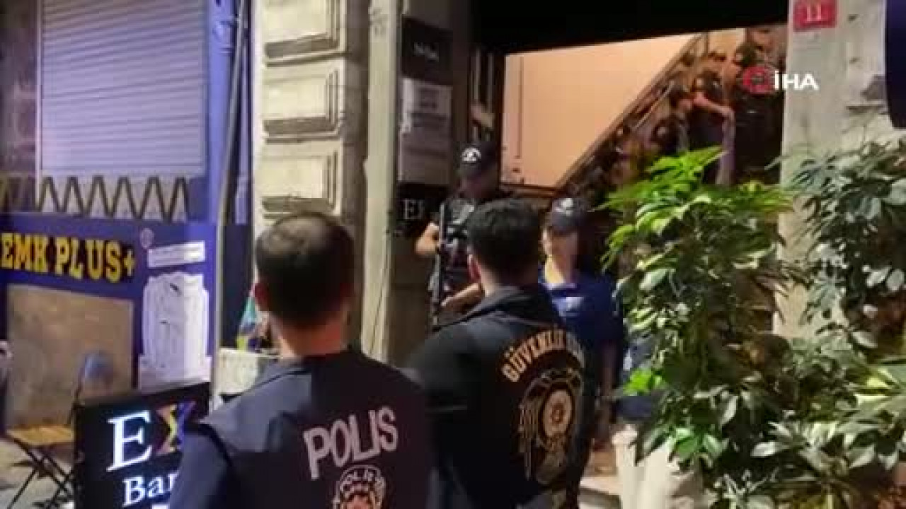 Gece yarısı eşcinsel barlara operasyon! Baskın yapıldı