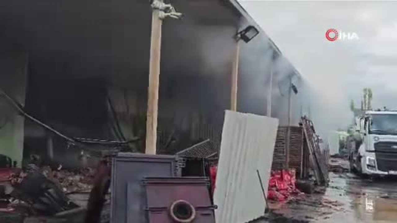 Bursa'da herkes uykudayken yangın çıktı! Ekipler alarma geçti