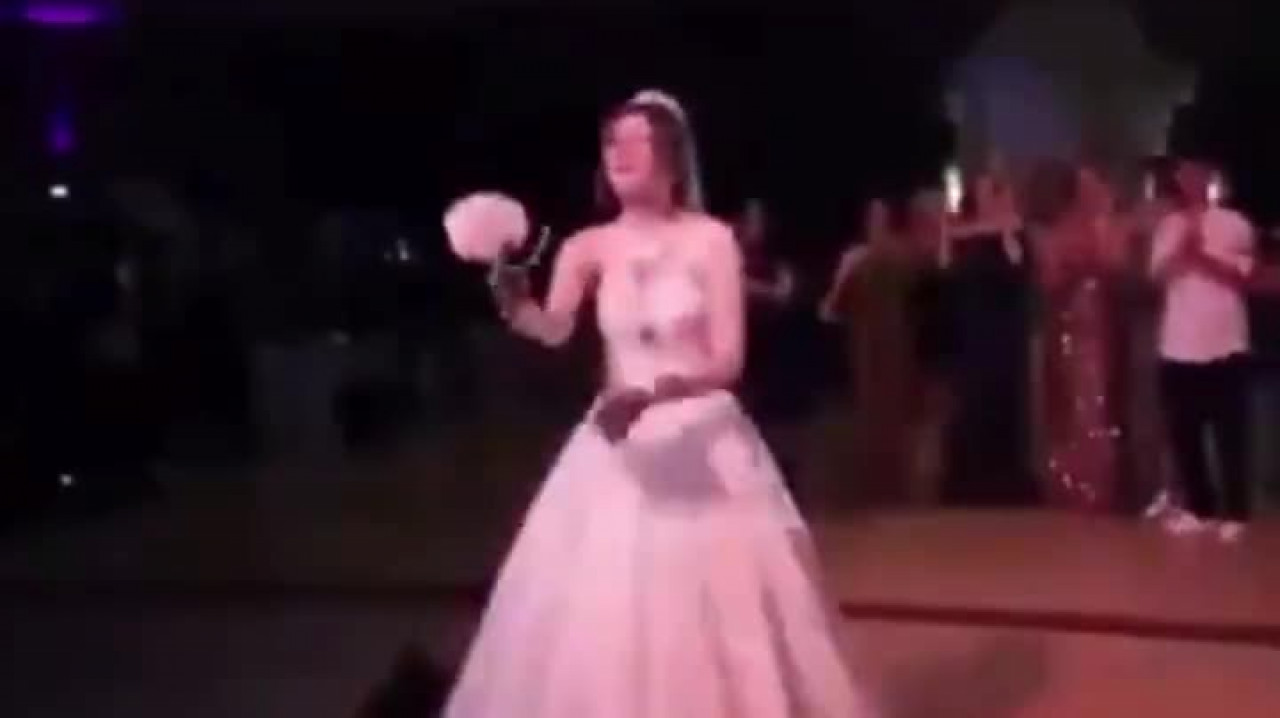 Gelinin en mutlu gününde başına gelmeyen kalmadı!