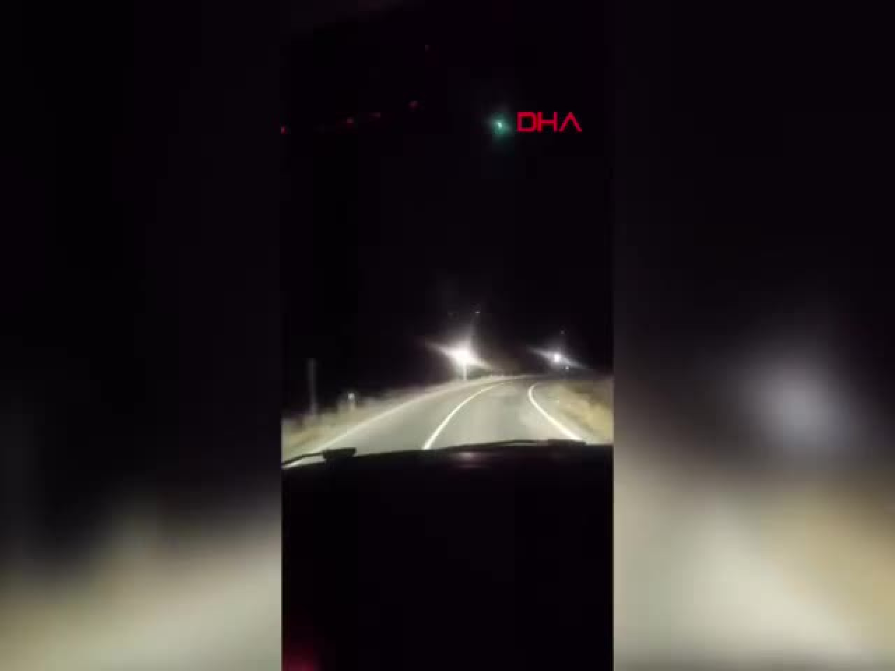 Gökyüzünde beliren ışık hüzmesi merak uyandırdı! O anlar kamerada