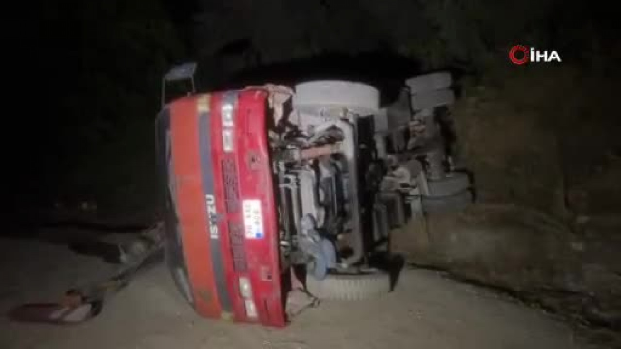 Bursa'da faciadan dönüldü! Araçtan böyle çıkarıldı