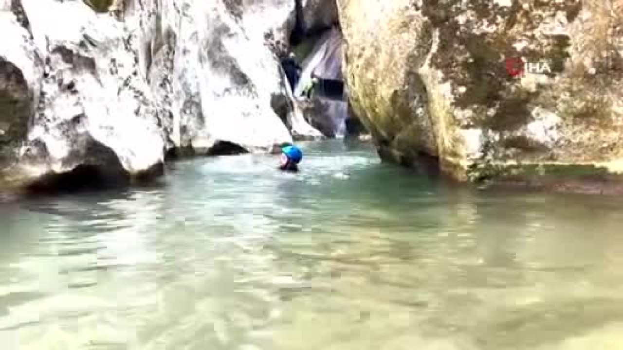 Bursa'da 8 yaşındaki Asya'nın zorlu kanyon mücadelesi!