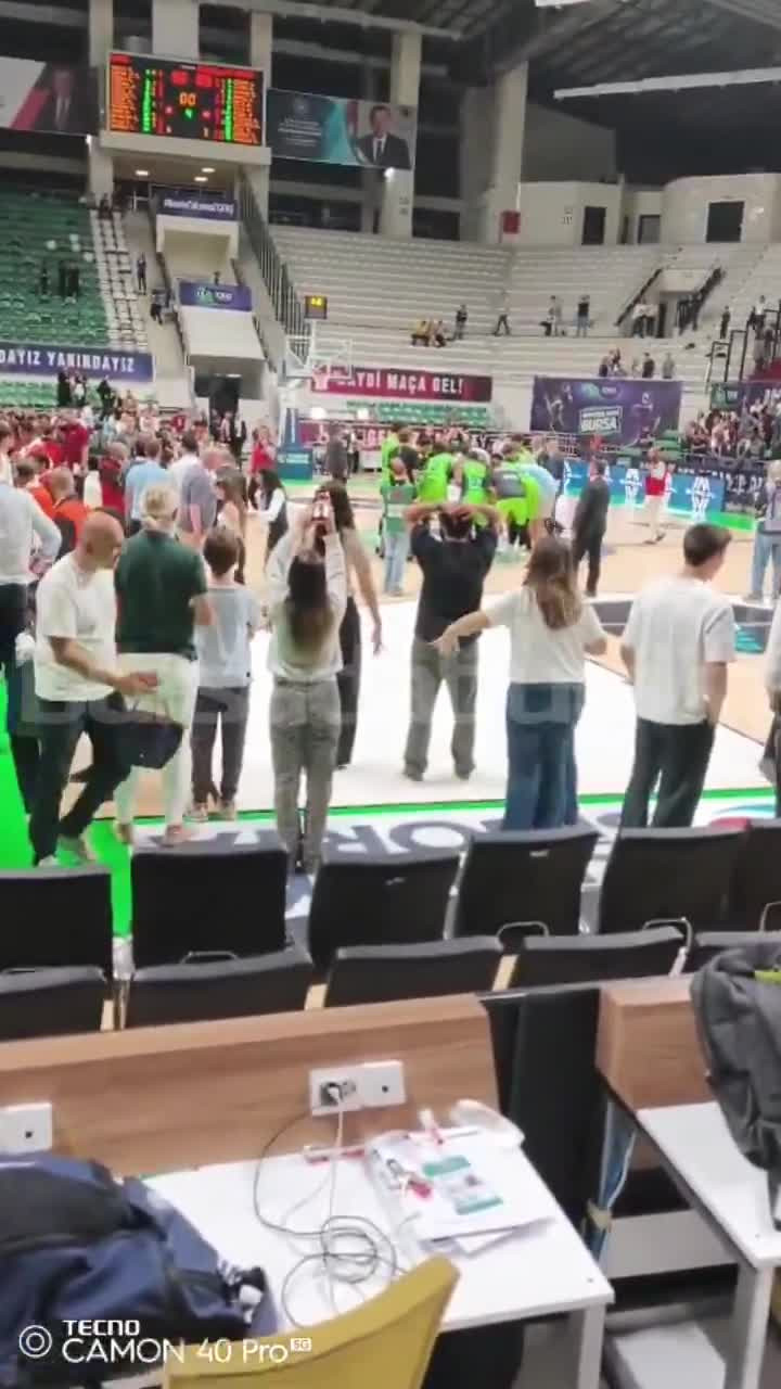 Kaptan attı, maç geldi! TOFAŞ, son saniye kazandı!