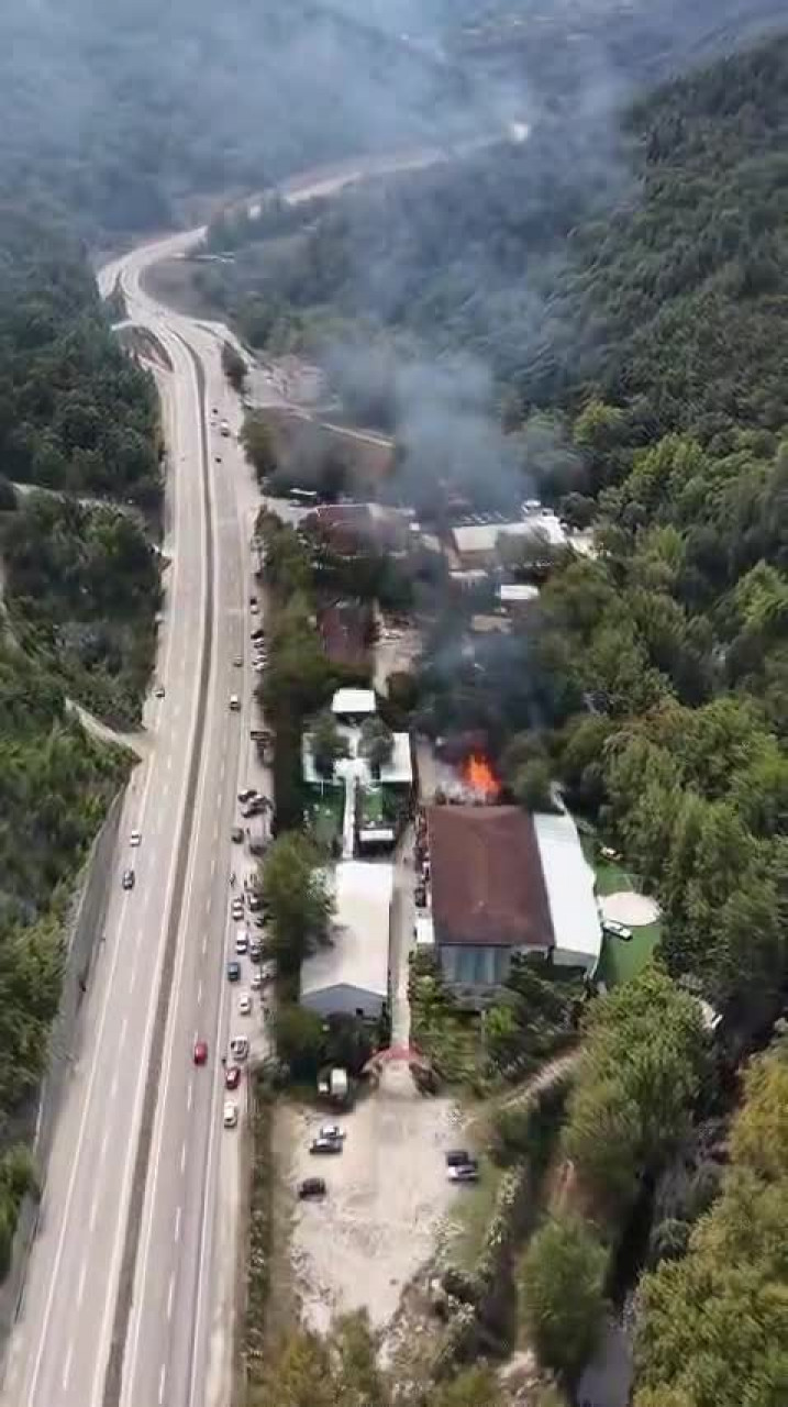 Bursa'da yangın paniği! Çok sayıda ekip sevk edildi...