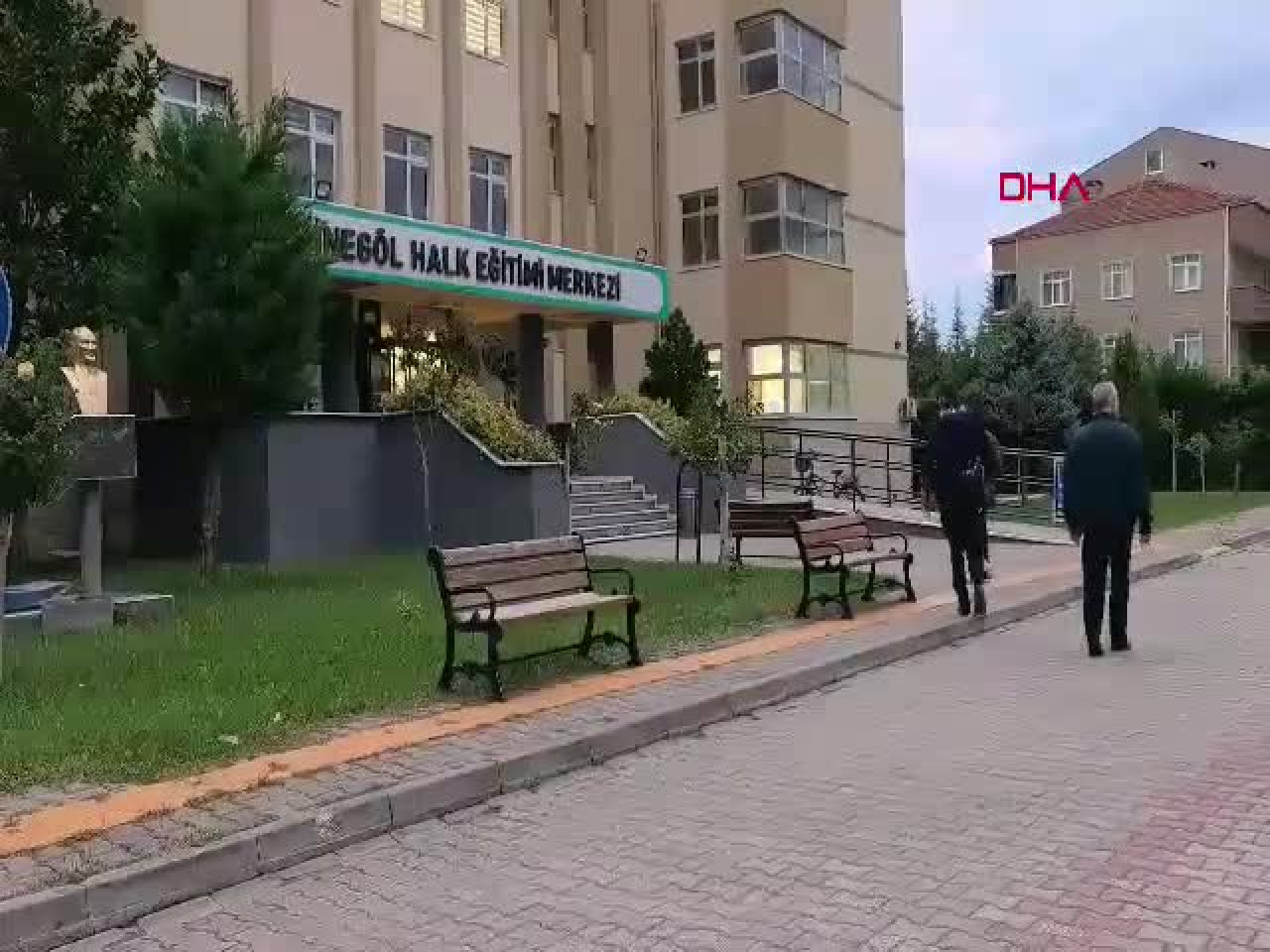 Bursa'da ehliyet sınavında kopya düzeneği! 2 yıl men yedi...