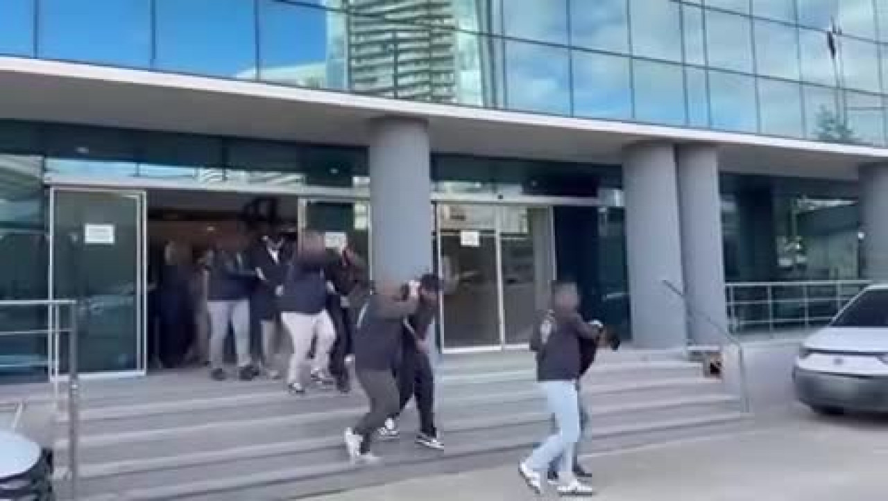 Bursa merkezli dolandırıcılık operasyonu! 4 şüpheli tutuklandı..