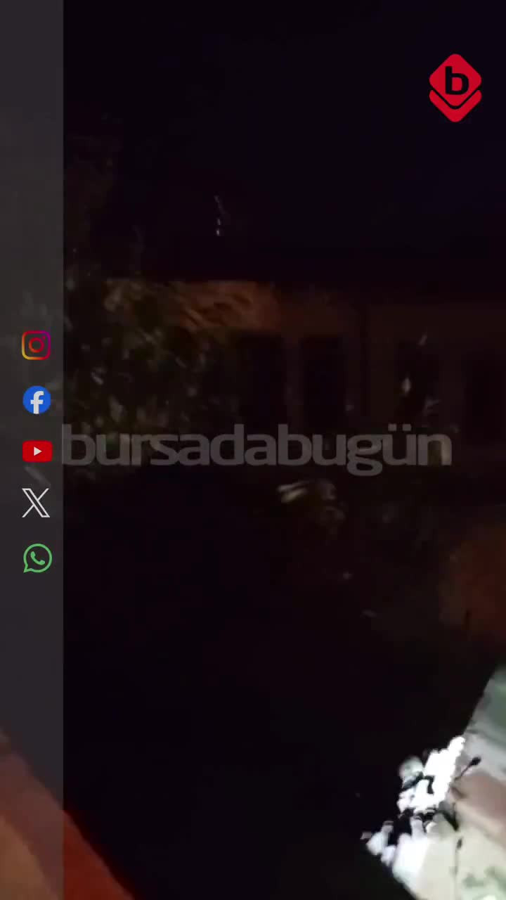Dünyada 4 tane bulunuyor, biri Bursa'da! Tarihi köprü karanlıkta kaldı