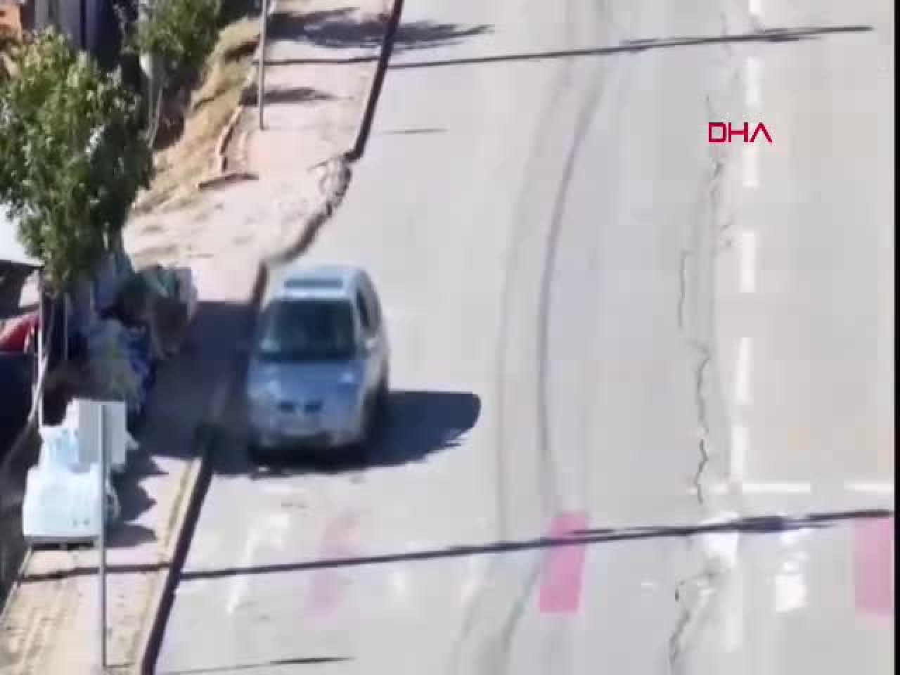 Dronlu denetimi fark edince araç içinde yer değiştirdiler! Cezası ağır oldu