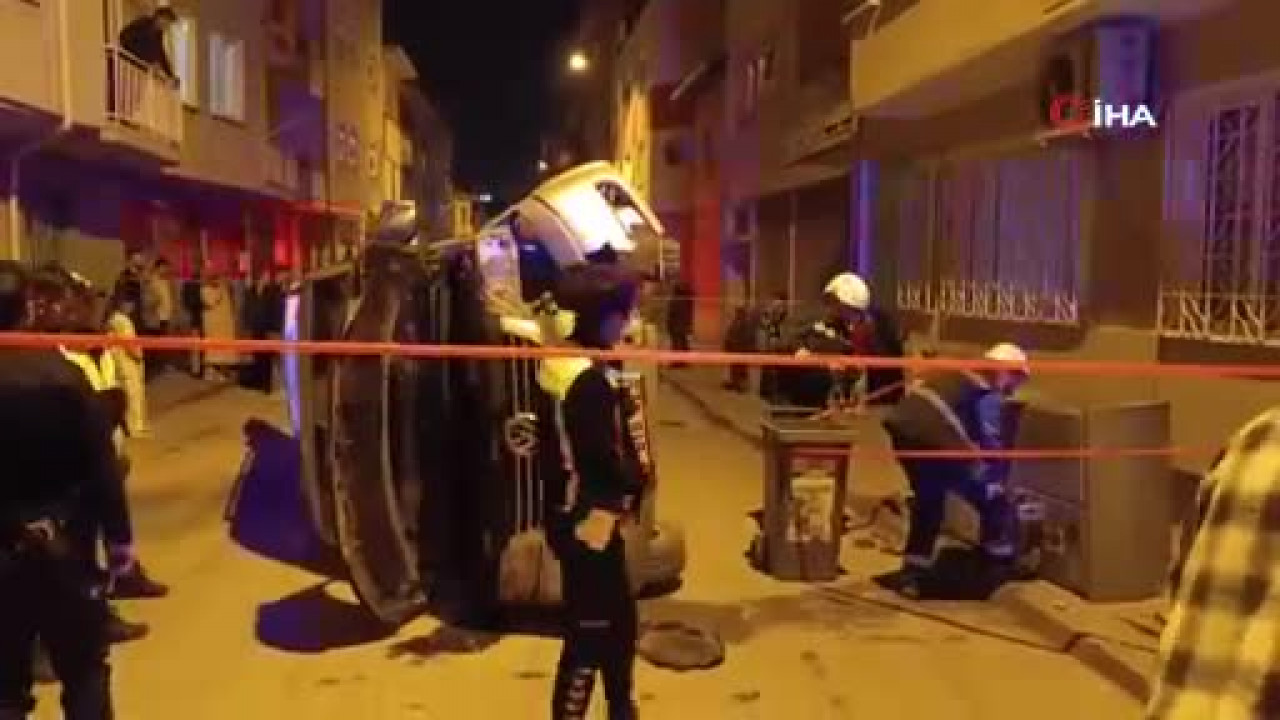 Bursa'da kontrolden çıkan minibüs devrildi! Sürücü olay yerinden kaçtı