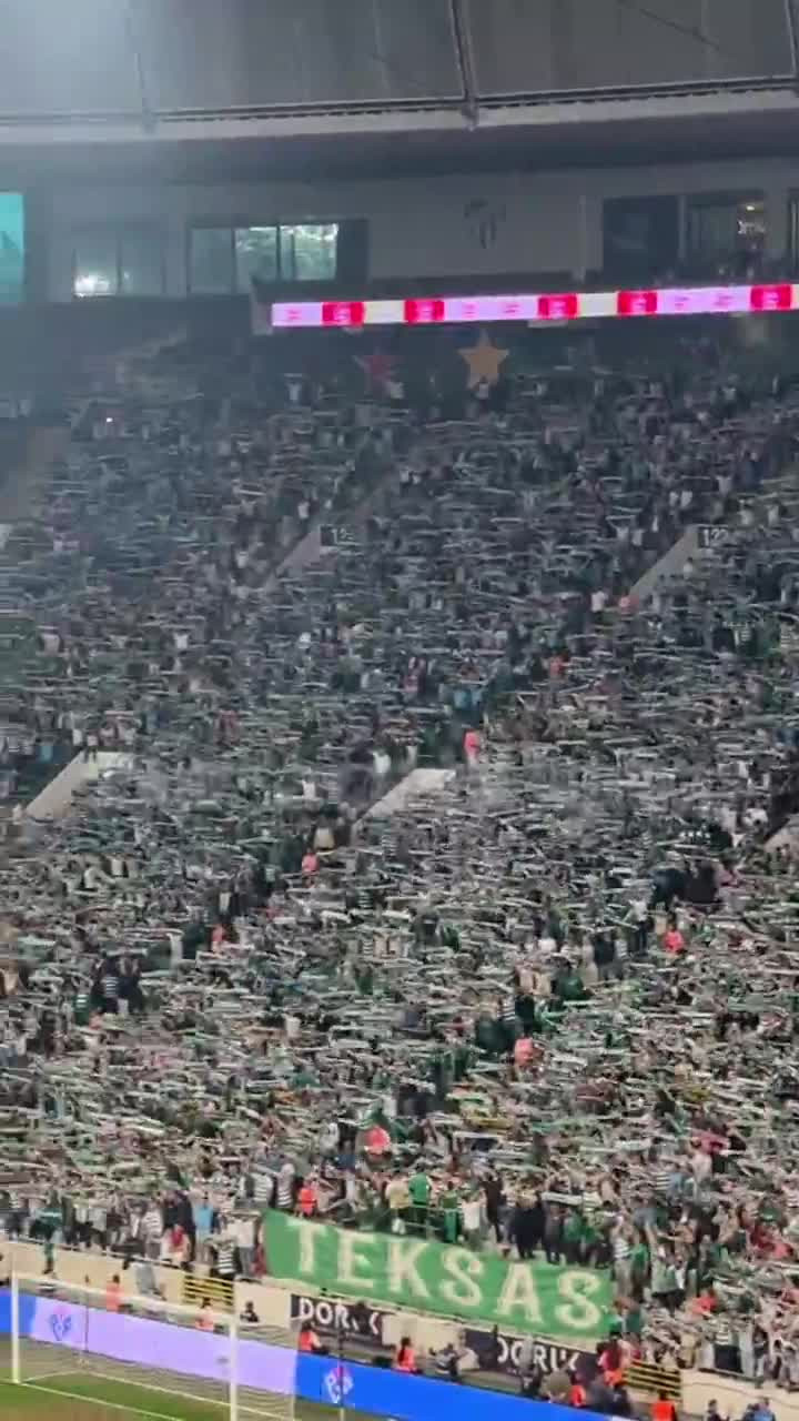 Bursasporlular stadyumu doldurdu! 41 bin 540 taraftar...