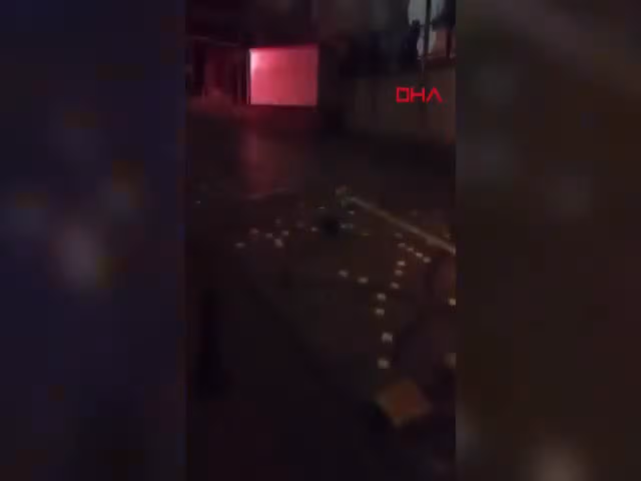İstanbul'da parkta feci olay! Su birikintisi...