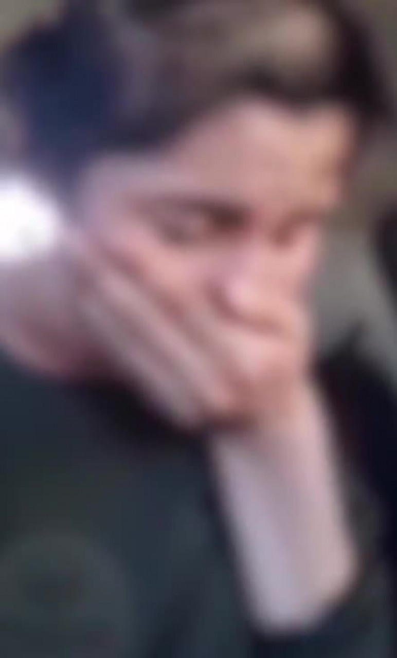 Görüntü Türkiye'den! Bindirdikleri otomobilde genç kıza kabusu yaşattılar