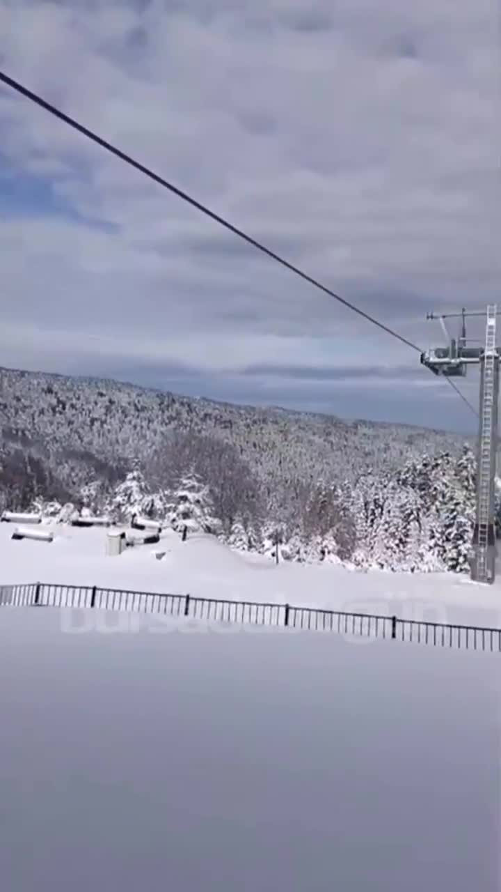 Bursa'da kartpostallık görüntü! Zirve beyaza büründü...