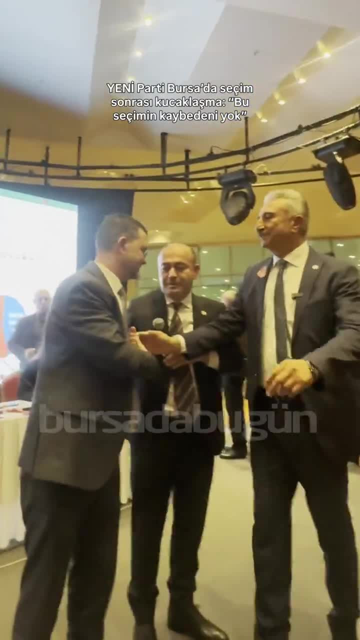 YENİ Parti Bursa'da seçim sonrası kucaklaşma: "Kaybedeni yok"