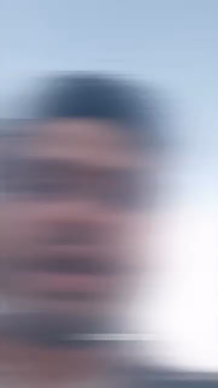 Yaşlı kadından genç adama ahlaksız teklif!