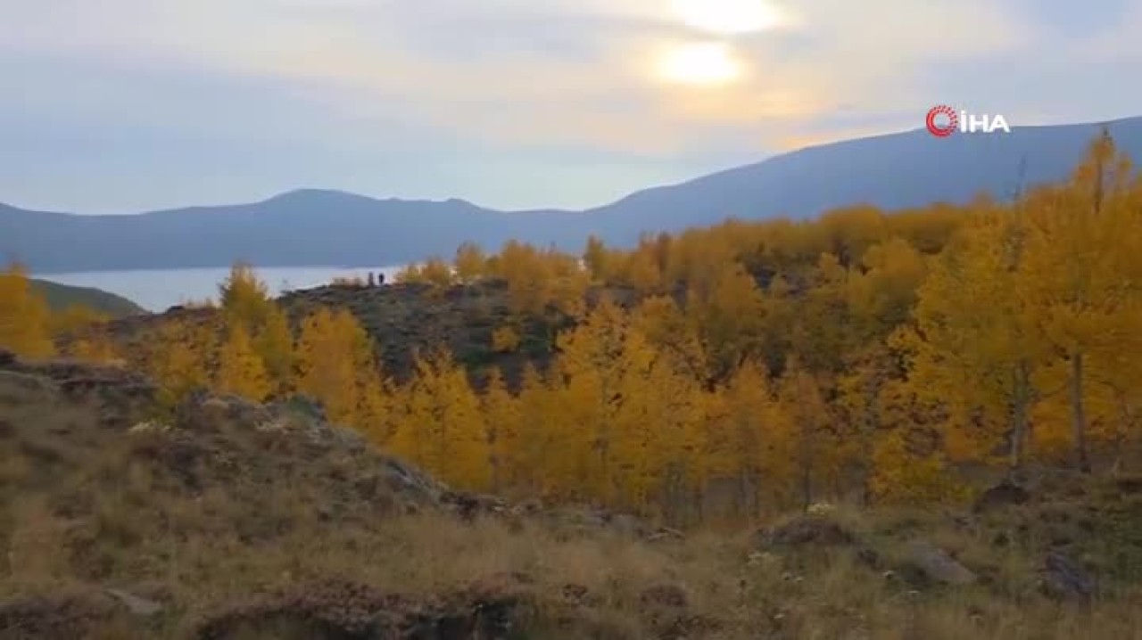 Nemrut Kalderası'nda drone ile içecek ikramı