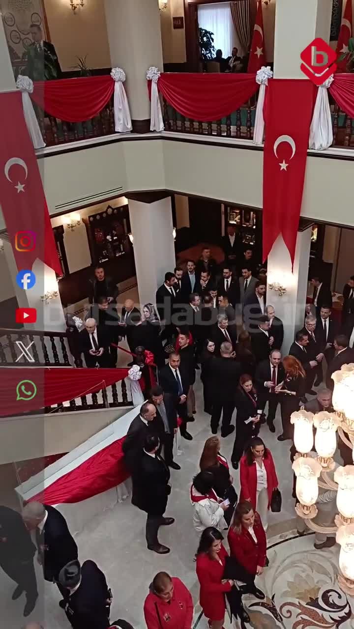 Bursa Valiliği'nde 29 Ekim Cumhuriyet Bayramı için tebrikler kabul edildi!