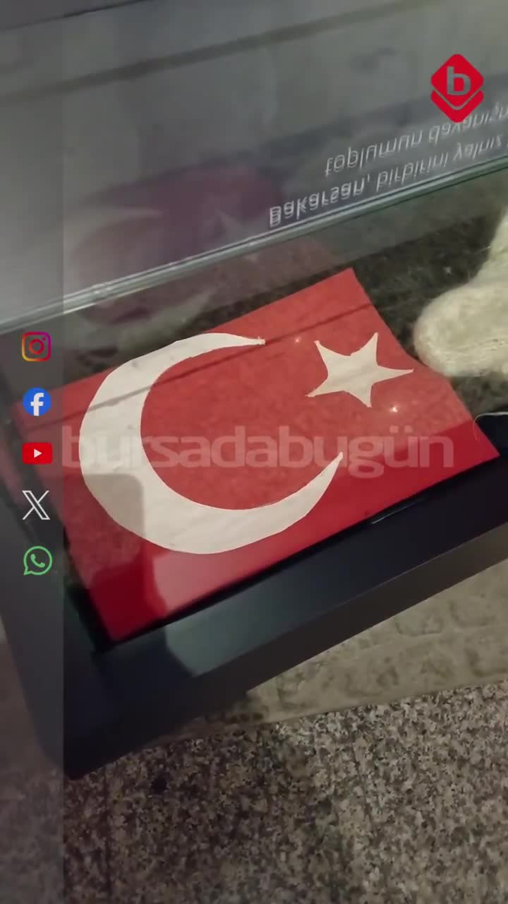 Bursa'nın kurtuluş gecesinde dikildi! 89 yıl boyunca aile sırrı gibi saklandı