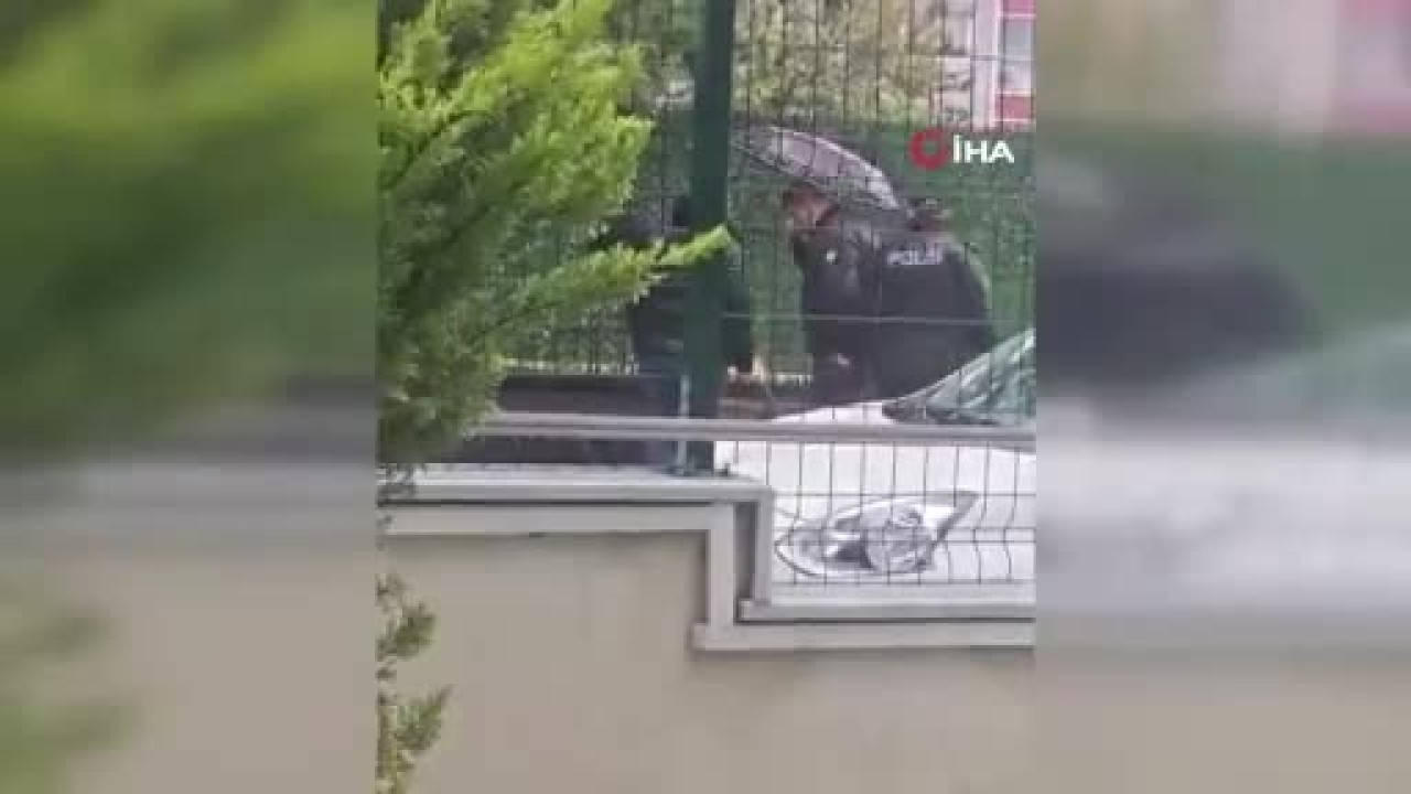 Okul önünde park kavgası: Bekçi bir veliyi vurdu!
