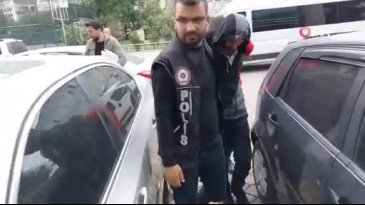 Samsun'da Uyuşturucu ticaretinden gözaltına alınan 2 kişi adliyeye sevk edildi