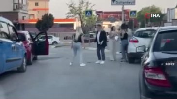 İstanbul'da kadın sürücüler birbirini dövdü