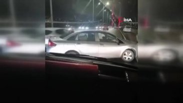 15 Temmuz Şehitler Köprüsü tek yönlü trafiğe kapatıldı: Şüpheli araç alarmı
