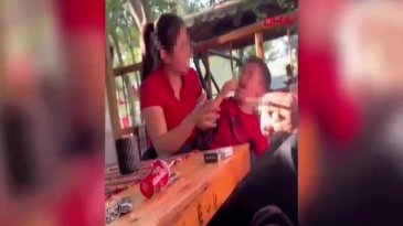 Bu nasıl anne? Görüntüler kan dondurdu