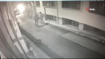 3 motosiklet çaldılar, 4'üncüyü çalarken suçüstü yakalandılar