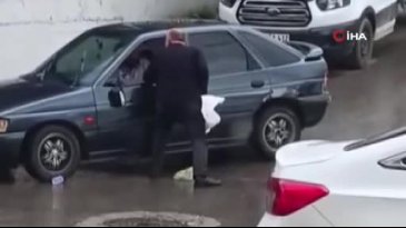 Pompalı tüfekle saldırdı, silah tutukluk yaptı