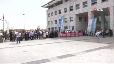 Bursa'da ücretsiz dağıtılıyor! Kuyruk oluştu