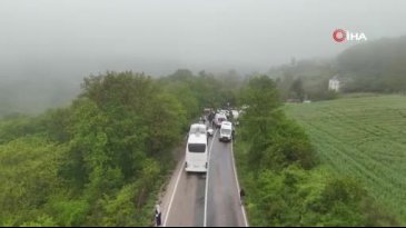 Sinop'ta tur otobüsü devrildi: 2'si ağır 18 yaralı