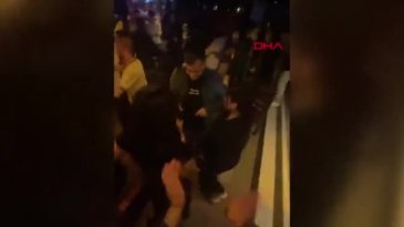 Bursa'da gece kulübünde yan bakma kavgası