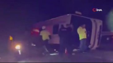 Kahramanmaraş'ta kontrolden çıkan minibüs devrildi: 1 ölü, 19 yaralı