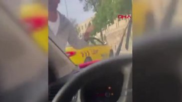 Taksici kendine vurup aracın camını kırdı! "Paramı çaldın, sağa çek"