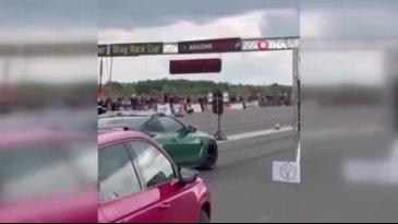 Yarış sırasında sürücü seyircilerin arasına daldı: 18 yaralı