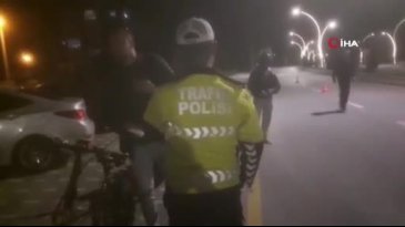 Bisiklet kullandı! "Alkollü eşek bile kullanamazsın"