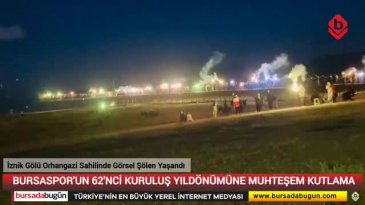 Bursaspor'un kuruluş yıldönümü coşkusu İznik Gölü'nü sardı!