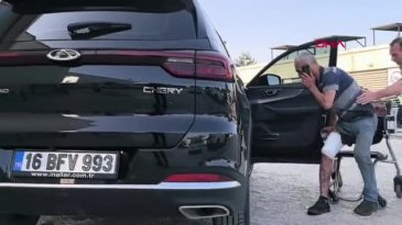 "Acemi kasaplar" hastanelik oldu