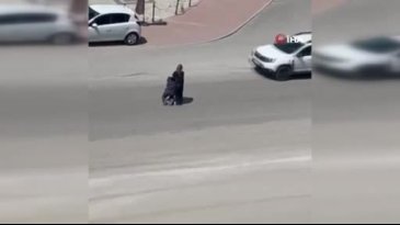 Bursa'da anlam verilemeyen sahne! Şiddet gördü, eşini savundu...