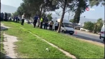 Park halindeki minibüste bulundu! Nedeni belli değil...