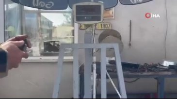 Bursa'da patama! Esnafların camları kırıldı...