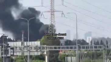 Sabah saatlerinde başladılar! İran ve İsrail birbirini vuruyor (Tel Aviv)