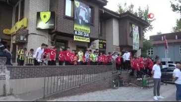 Zeki Çelik Bursa'ya geldi! Başladığı yeri unutmadı