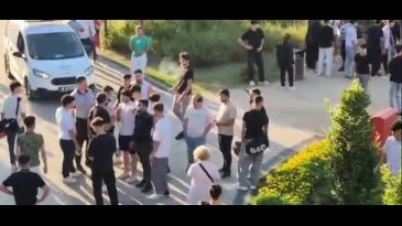 Bursa'nın merkezindeki park fena karıştı! Tekme tokat kavga...