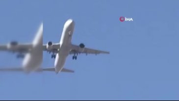 Yolcu uçağında panikleten görüntü!