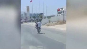 Trafikte tehlikeli şov! Yürekler ağza geldi