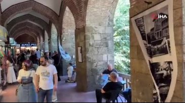 Bursa'da ipekböceğinin hikayesi sergileniyor