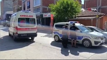 Bursa'da ilginç olay! Kocasını önce bıçakladı, sonra bisikletle hastaneye götürdü