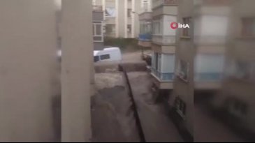 Bir ilimiz yaz ortasında kabusu yaşadı! Ağaçlar devrildi, yıllar göle döndü...