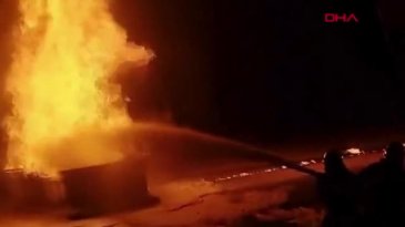 Petrol sondaj kuyusunda patlama: Yaralılar var